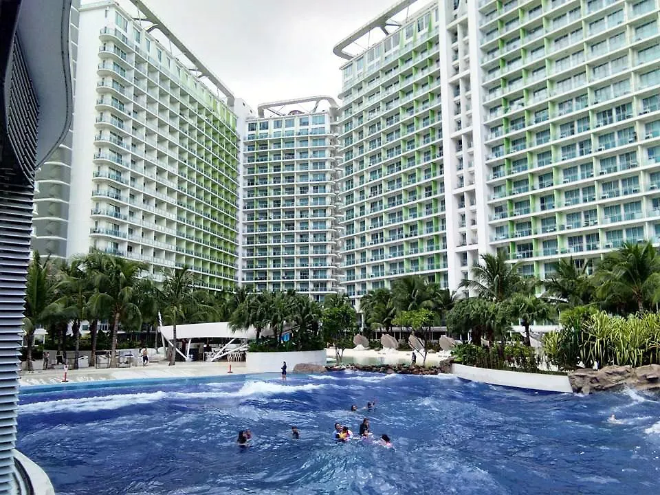 Azure Urban Residences- Beach View Manila