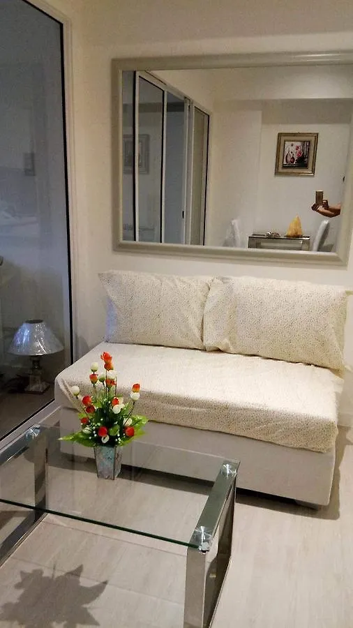 Azure Urban Residences- Beach View Manila Apartment